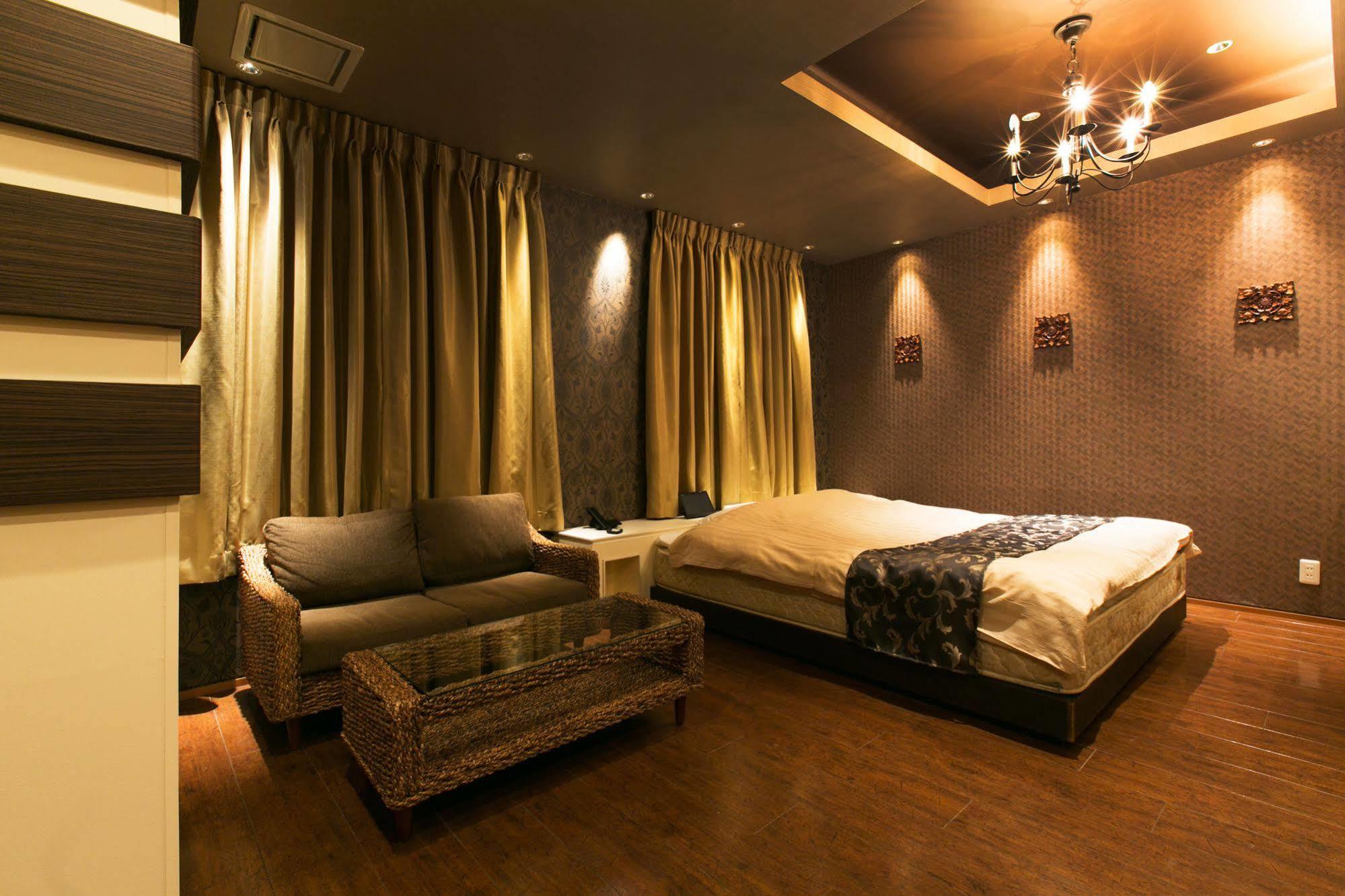 Hotel Atlantis (Adults Only) Ōsaka Extérieur photo